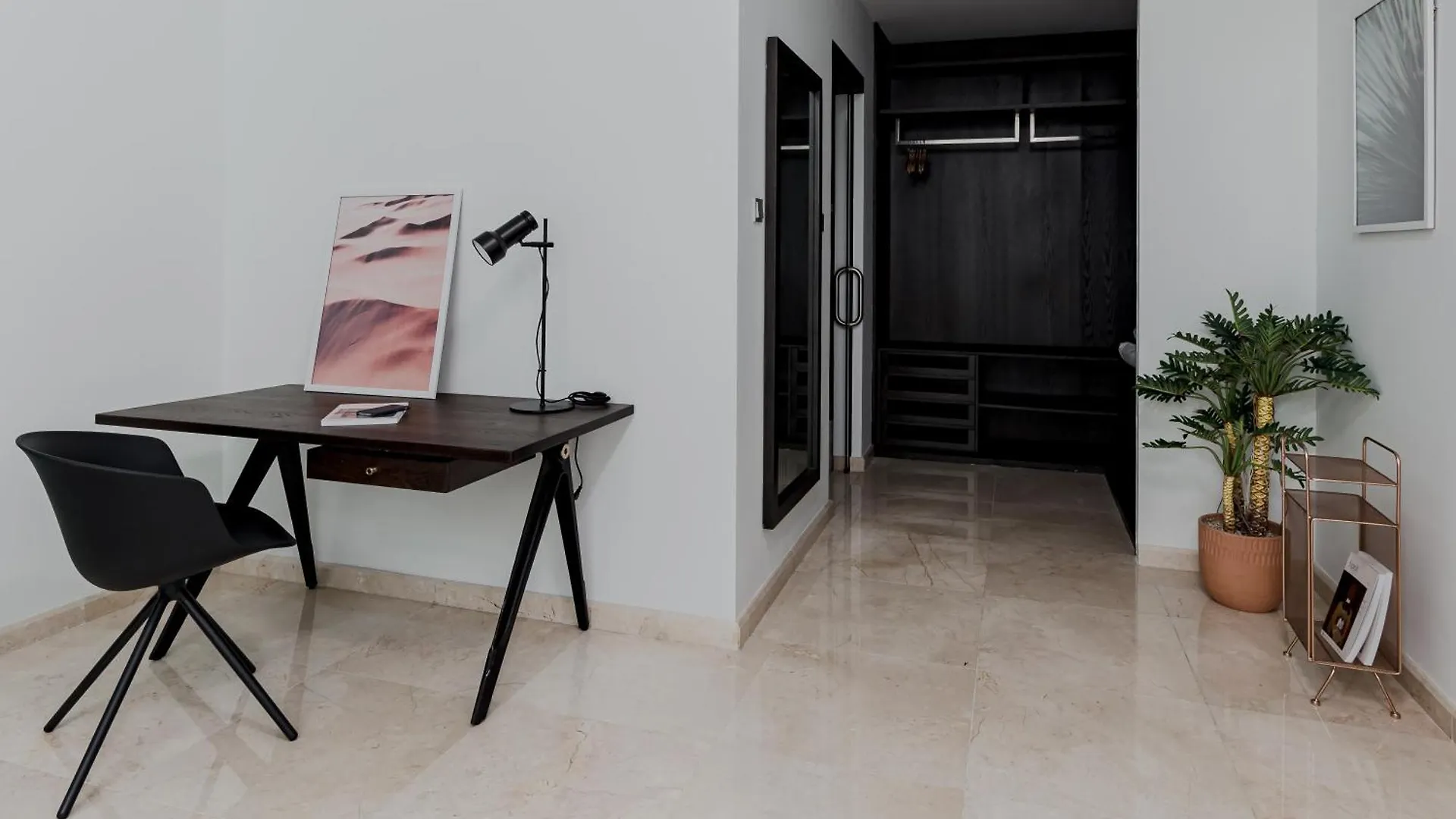 Blue Arch - Luxury Serviced Apartment In Central Saigon Ho Chi Minh City