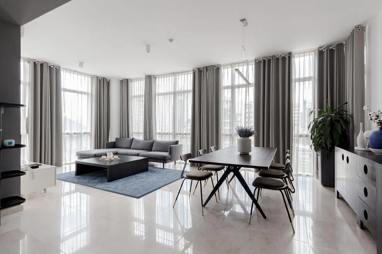 Blue Arch - Luxury Serviced Apartment In Central Saigon Ho Chi Minh City